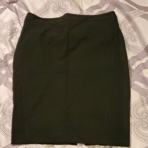 Elegant Black Pencil Skirt